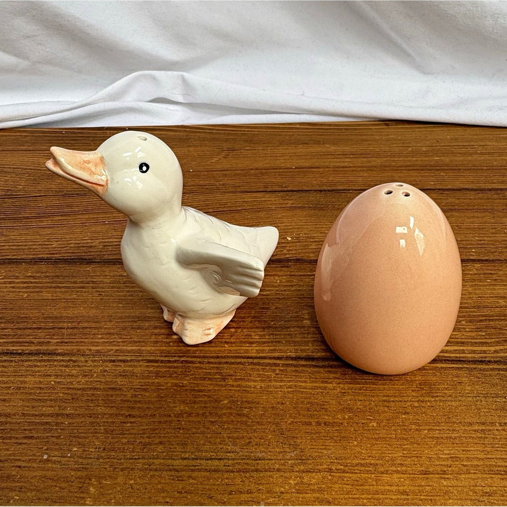 Ceramic Duck & Egg Salt & Pepper Shakers Set of 2 3"